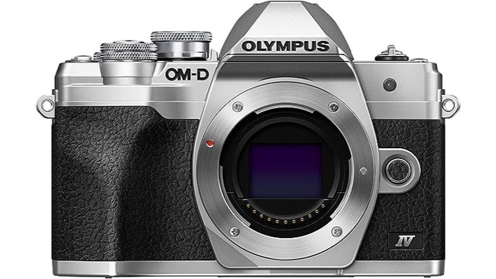 compact mirrorless camera with interchangeable lens